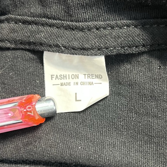 Fashion Trend Unisex LARGE SHORT "I Can't Hear You I'm Gaming" Graphic T Shirt - Picture 4 of 5